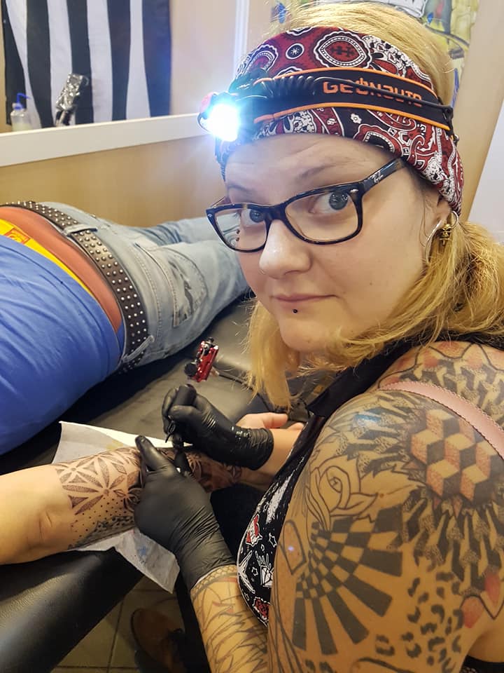 26814868_1560464087406451_3061354476949175032_n